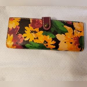 Patricia Nash Floral Print Leather Bifold Snap Wallet 55 CC slots